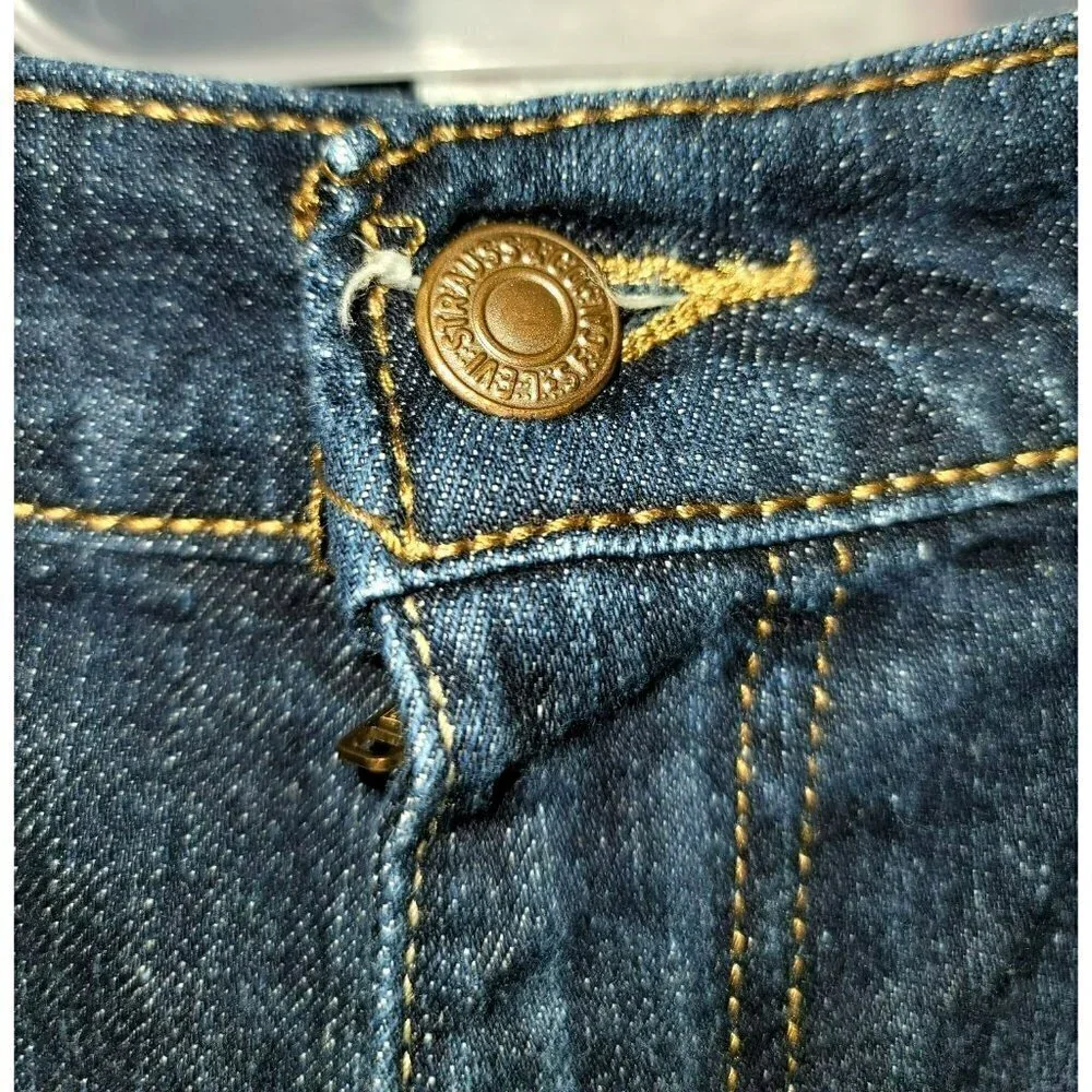 Levi's Women's 505 Straight Jeans - Size 14 M